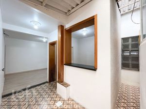 Image 3 - 239667