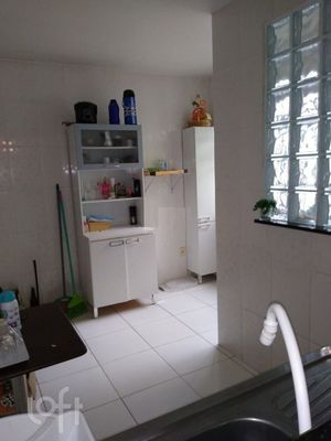 Image 24 - 239702