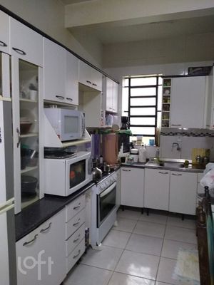 Image 9 - 239702