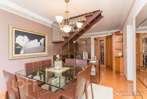 Image 4 - 239722