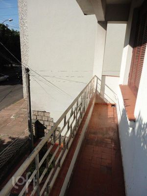 Image 34 - 239933