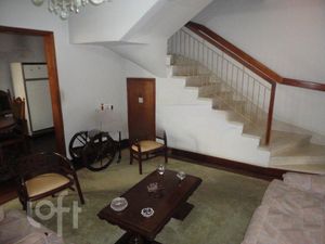 Image 8 - 239933