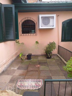Image 15 - 239975