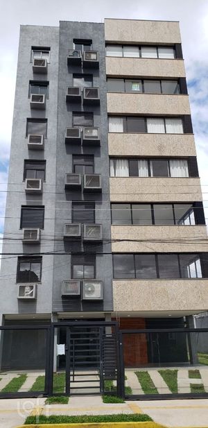 Image 21 - 240064