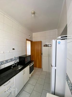 Image 25 - 240079