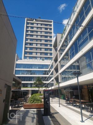 Image 32 - 240117