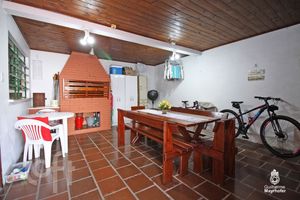 Image 20 - 240327