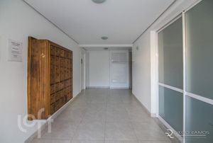 Image 17 - 240690