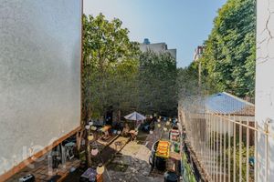 Image 29 - 240762