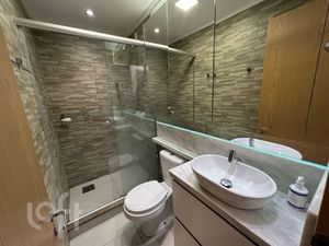 Image 12 - 240772