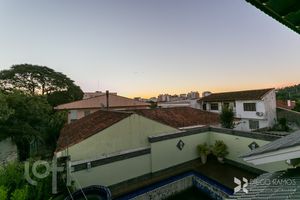 Image 38 - 240897