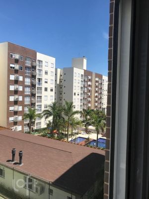 Image 9 - 240960