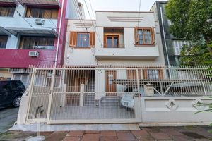 Image 17 - 241044