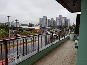 Image 27 - 241562