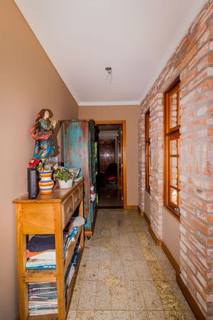 Image 28 - 241668