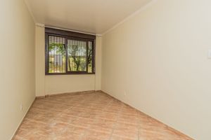 Image 15 - 241684