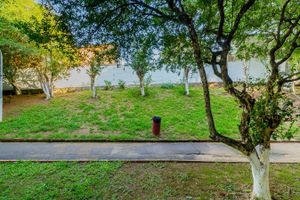 Image 5 - 241684