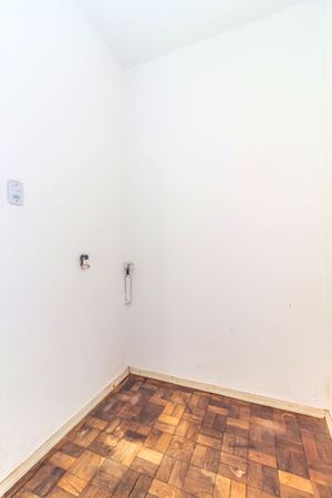 Image 30 - 241688