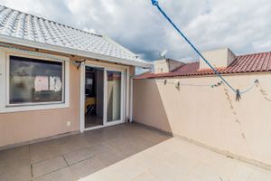 Image 34 - 241690