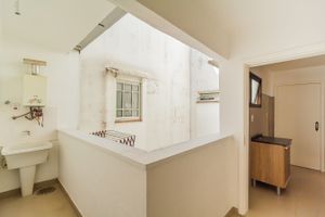 Image 32 - 241692