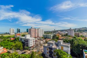 Image 4 - 241692