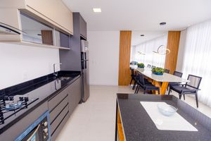 Image 33 - 241849