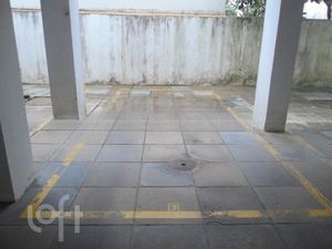 Image 25 - 241987