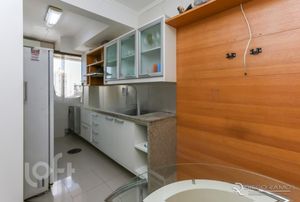 Image 26 - 242041