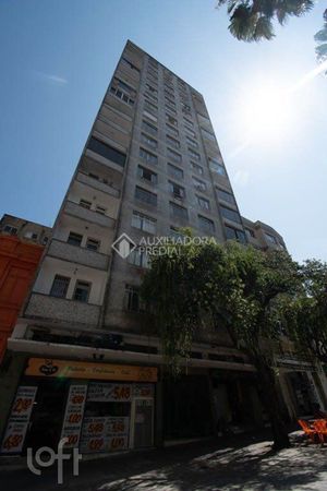 Image 4 - 242300