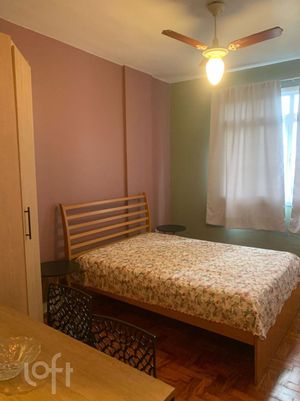 Image 23 - 242300