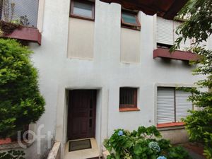 Image 12 - 242326