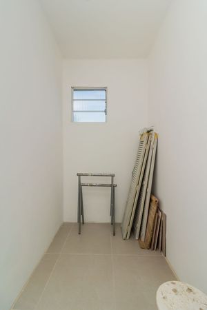 Image 33 - 242367