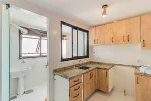 Image 32 - 242396