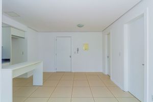 Image 4 - 242397