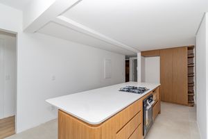Image 36 - 242402
