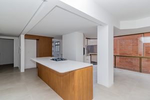 Image 37 - 242402