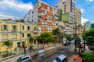 Image 4 - 242431