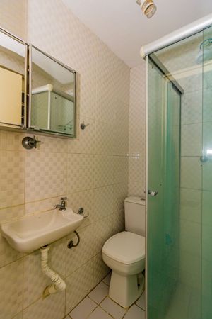 Image 6 - 242431