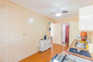 Image 26 - 242438