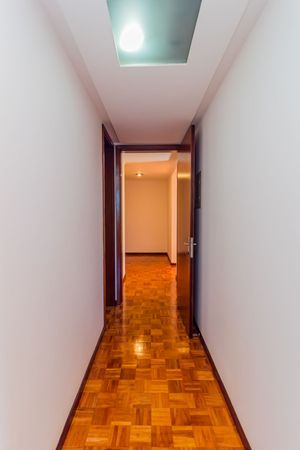 Image 7 - 242463