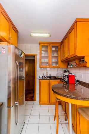 Image 34 - 242531