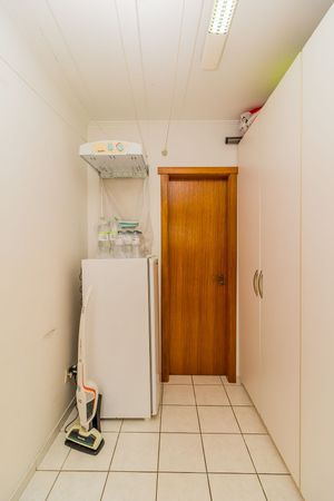 Image 41 - 242531