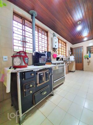 Image 21 - 242627
