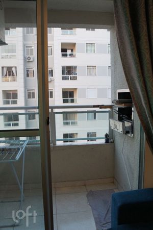 Image 11 - 242646
