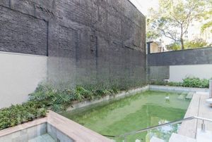 Image 33 - 242651