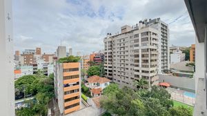 Image 8 - 242659