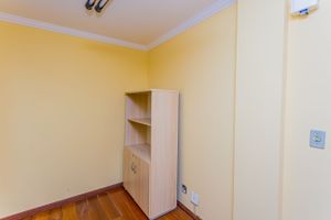 Image 15 - 242745