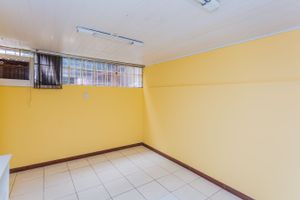 Image 2 - 242745