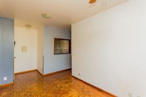Image 3 - 242779