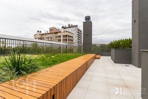 Image 6 - 242887